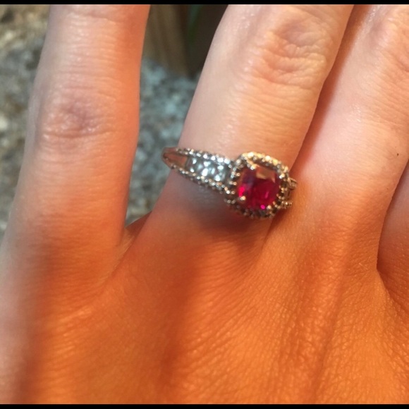 Kay Jewelers Ruby Ring - Picture 2 of 6